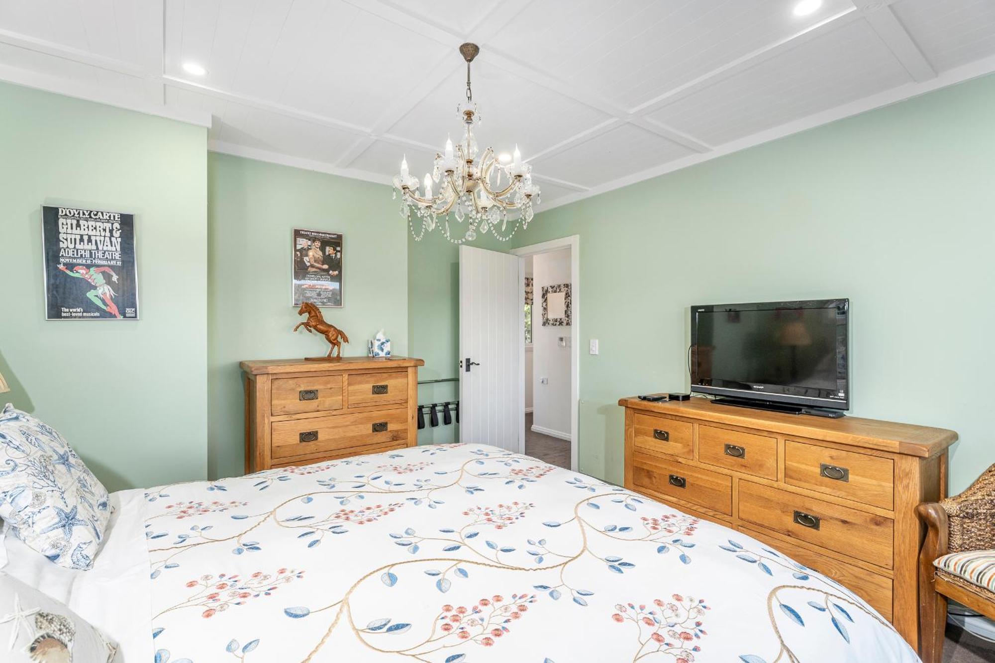 Bayview Valley Lodge Bed & Breakfast Фитианга Экстерьер фото